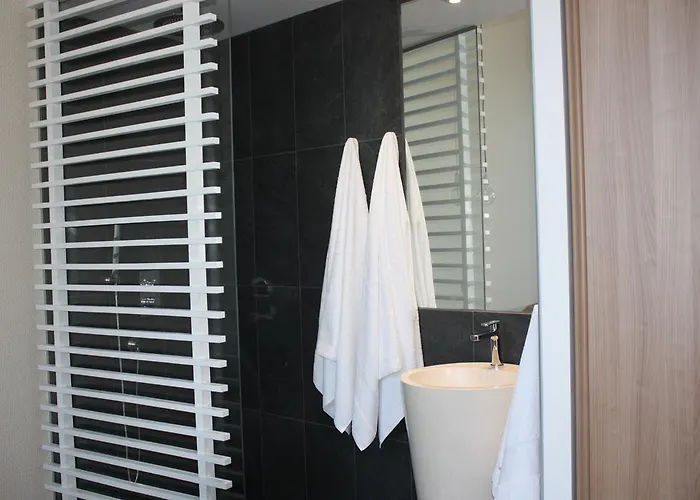 Du Fau De La Roque וילפראנש-דה-רוארג